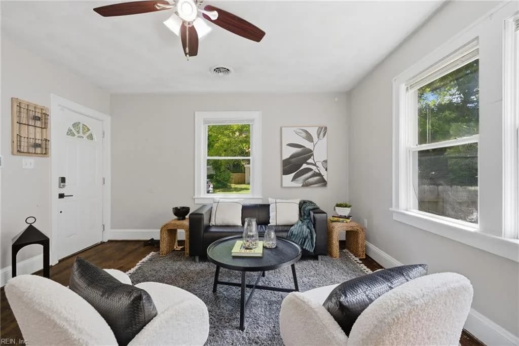 3715 Essex CIR, NORFOLK VA 23513 - Photo 5