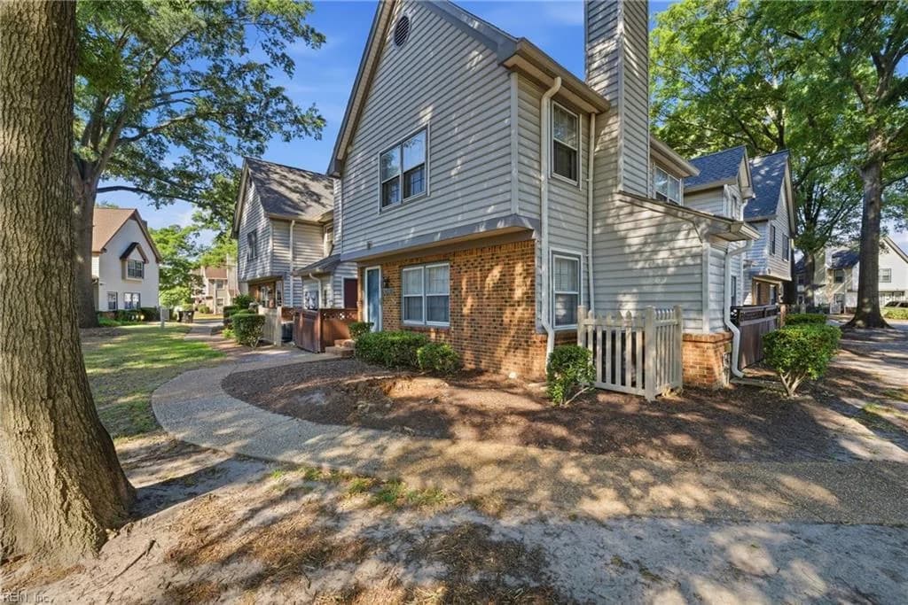 967 Saint Andrews RCH #D, CHESAPEAKE VA 23320 - Photo 4