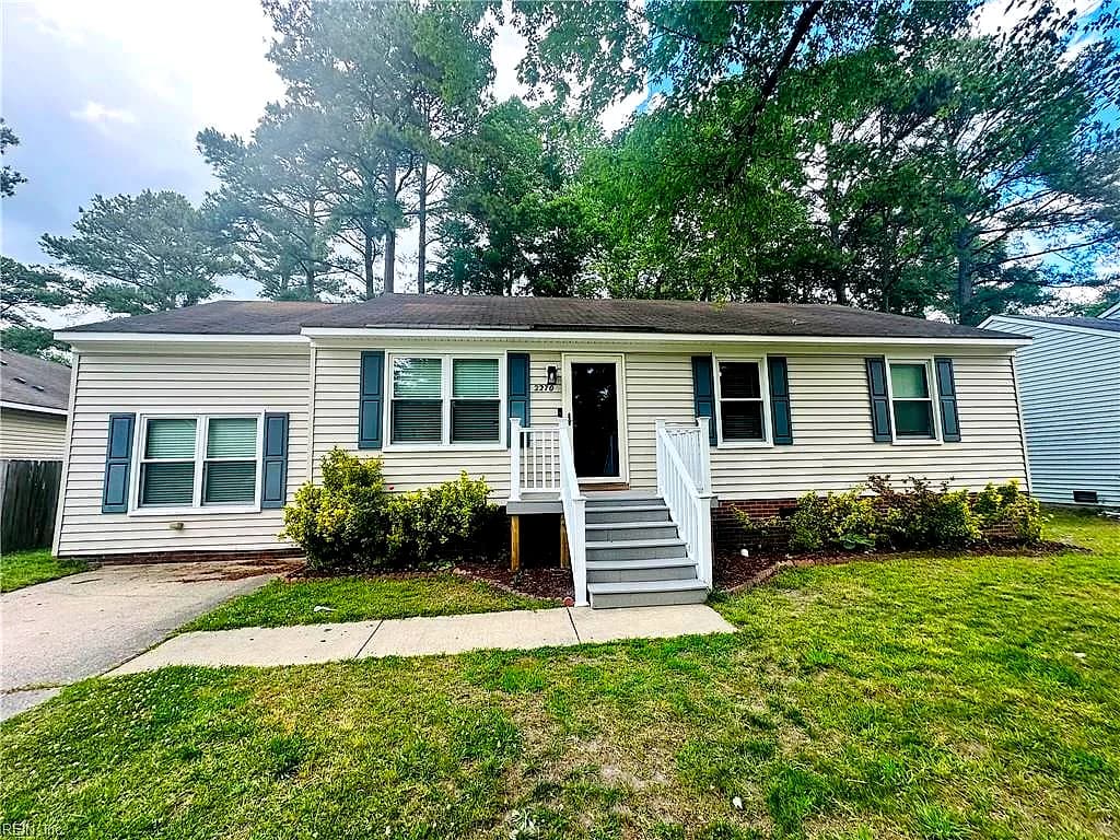 2270 Grace ST, CHESAPEAKE VA 23323 - Photo 2