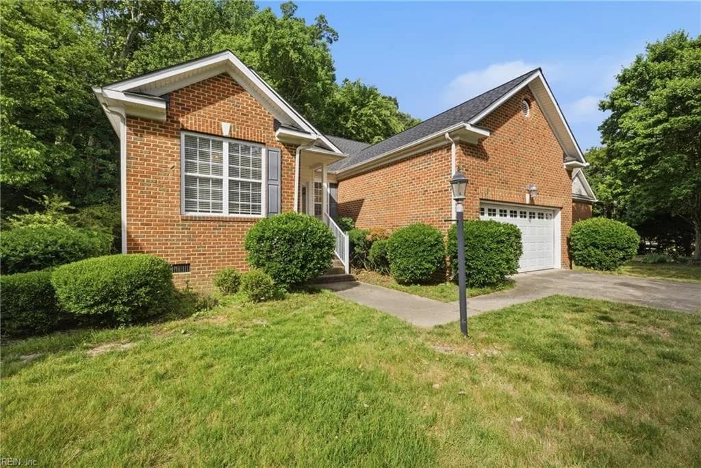 464 River Arch DR, CHESAPEAKE VA 23320 - Photo 3