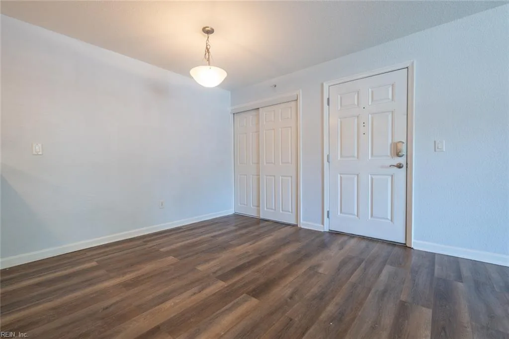 501 Ocean Trace ARCH #104, VIRGINIABEACH VA 23451 - Photo 5