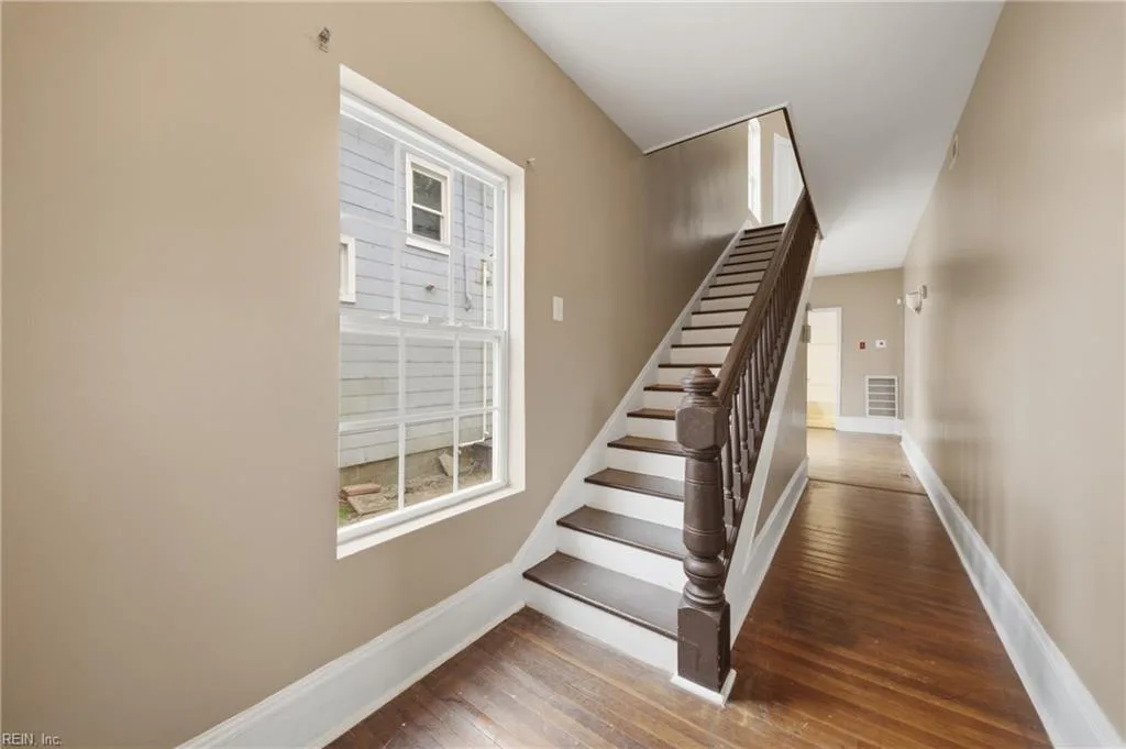 315 Blair AVE, NEWPORTNEWS VA 23607 - Photo 3