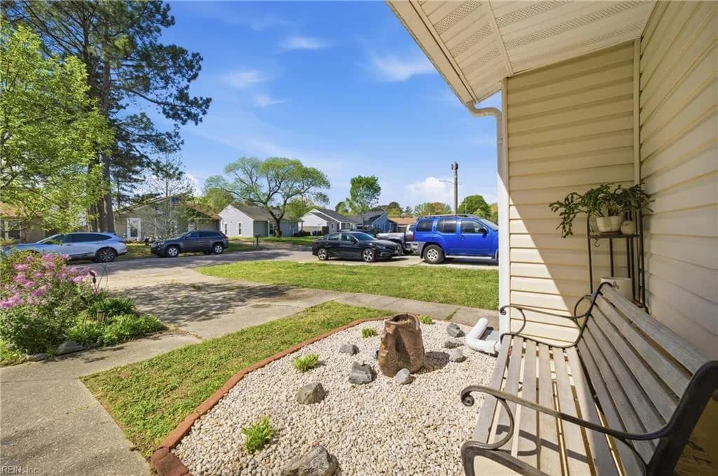 3520 Forest Glen RD, VIRGINIABEACH VA 23452 - Photo 3