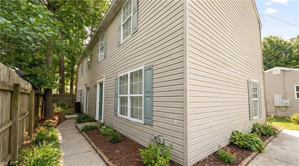 739 S Rosemont RD, VIRGINIABEACH VA 23452 - Photo 5