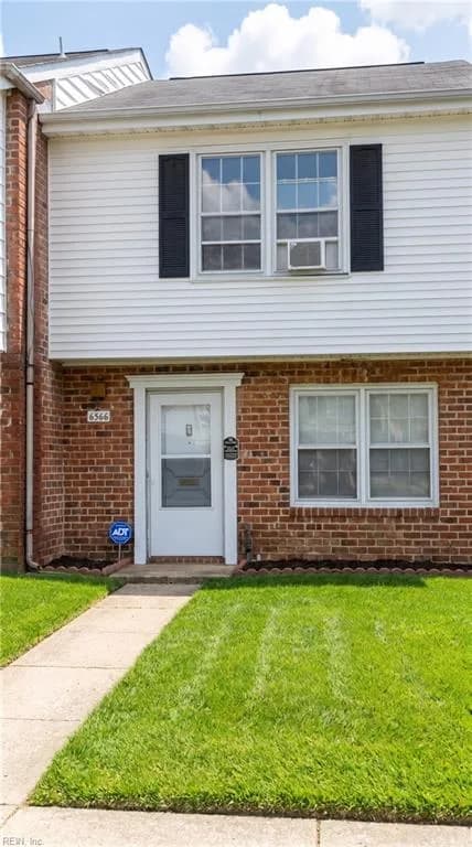 6566 Stoney PT N, NORFOLK VA 23502 - Main photo