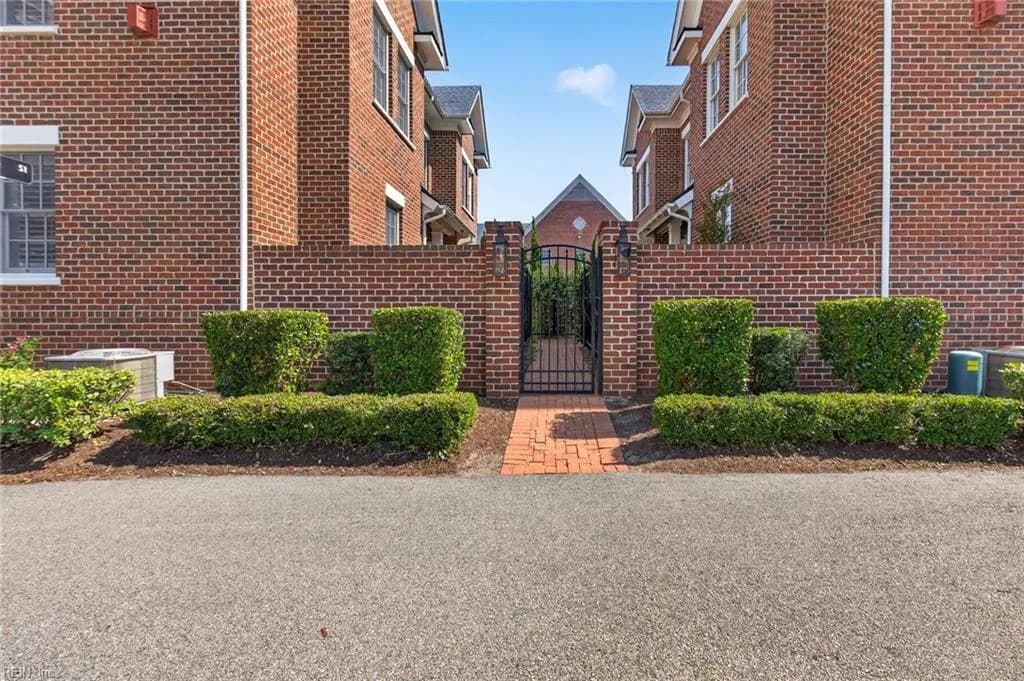 4016 Harlow ST, VIRGINIABEACH VA 23451 - Photo 5