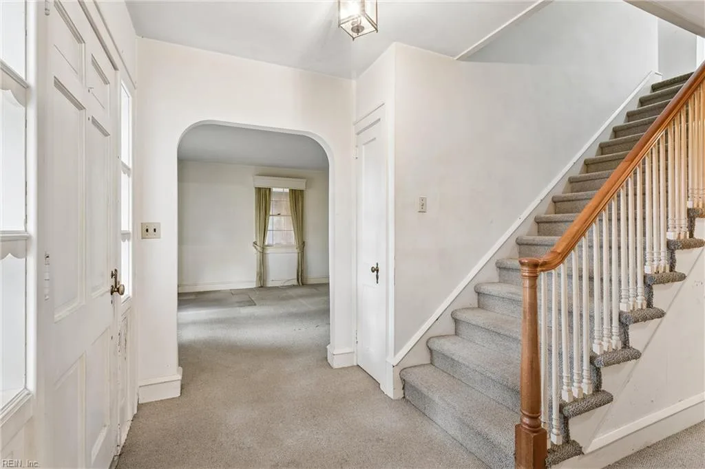 1186 Poquoson AVE, POQUOSON VA 23662 - Photo 4