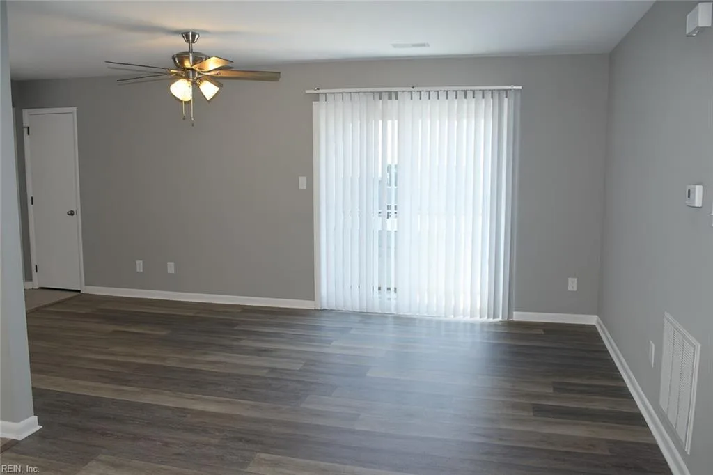 12758 Saint James PL #C, NEWPORTNEWS VA 23602 - Photo 3