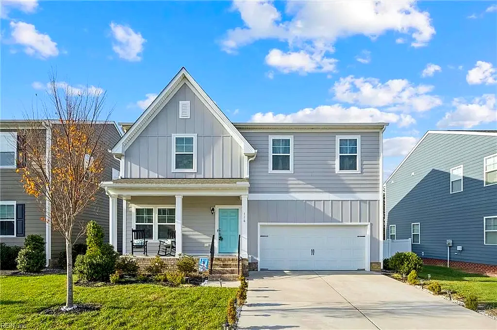116 Meadows Landing LN, Suffolk — 3 bed Residential, 2,170 sqft