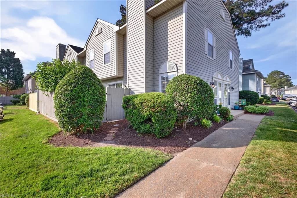 2317 Bastion CT, VIRGINIABEACH VA 23454 - Photo 3