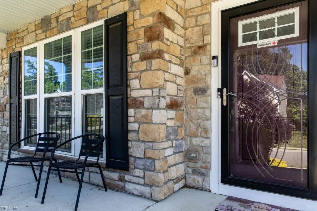 16 Nightingale RD, HAMPTON VA 23666 - Photo 4