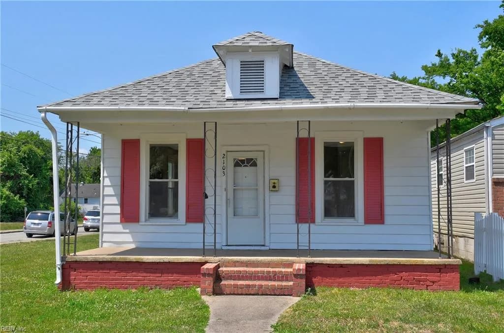 2103 Roanoke AVE, NEWPORTNEWS VA 23607 - Photo 2