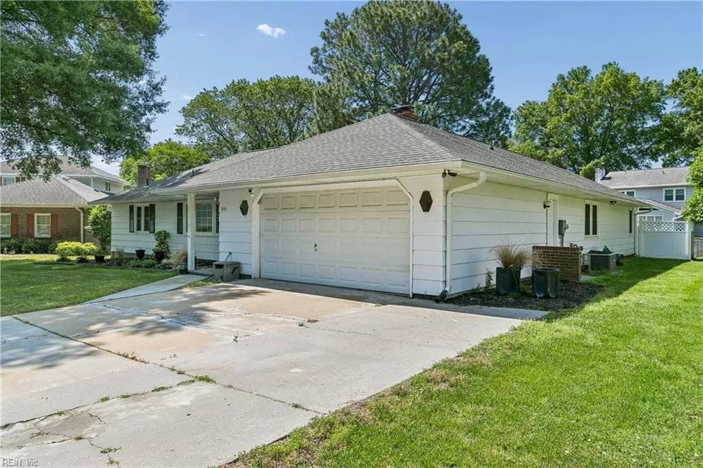 336 Weyanoke CT, HAMPTON VA 23669 - Photo 4