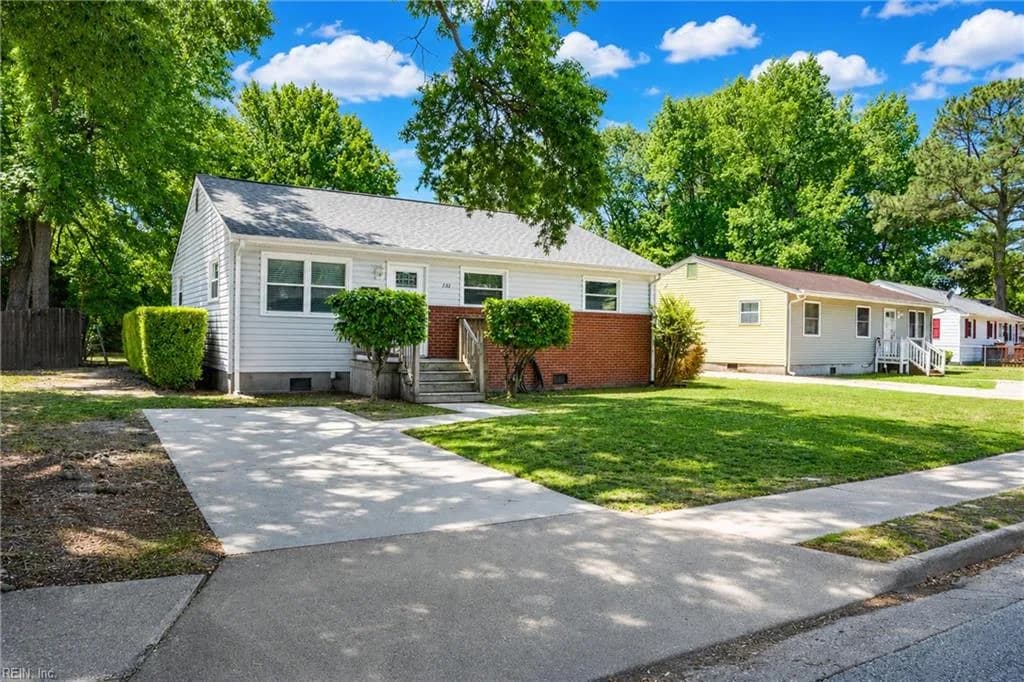 1532 Adams CIR, HAMPTON VA 23663 - Photo 4