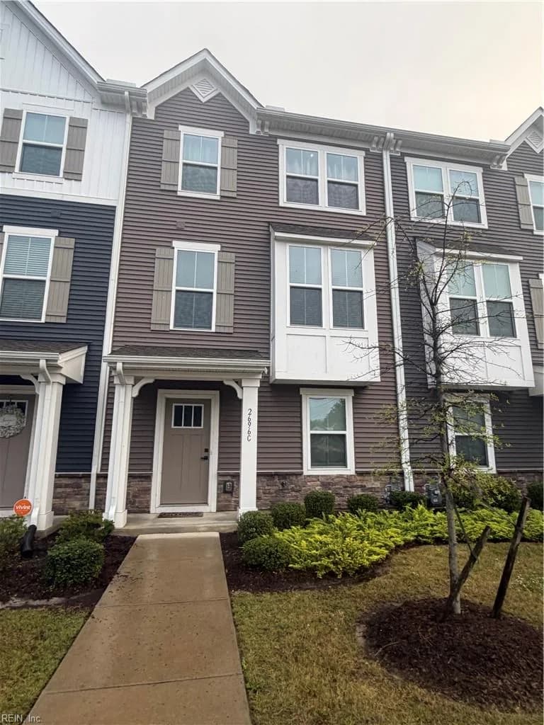 2696 Azalea Garden RD #C, NORFOLK VA 23513 - Photo 3