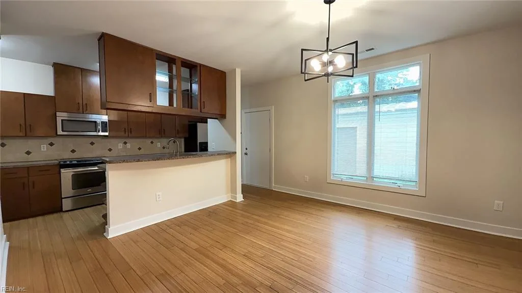1218 W 26th ST, NORFOLK VA 23508 - Photo 5