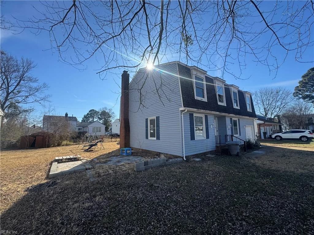 8 Pasadena CT, HAMPTON VA 23666 - Photo 3