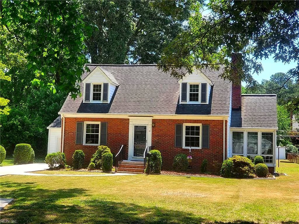 44 Cedar LN, NEWPORT NEWS VA 23601 - Main photo