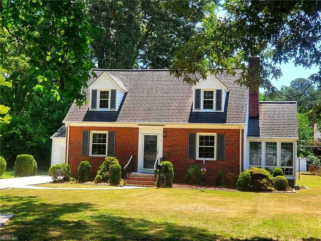 44 Cedar LN, Newport News — 3 bed Residential, 1,566 sqft