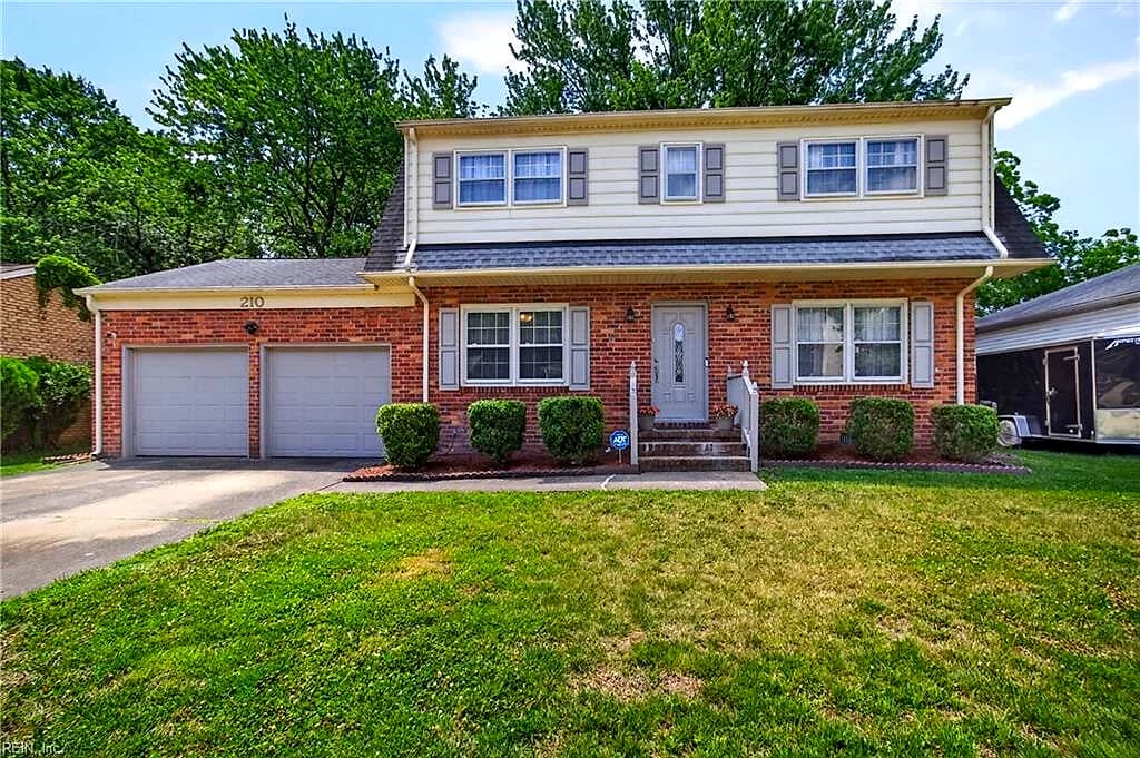 210 Custer PL, NEWPORT NEWS VA 23608 - Main photo