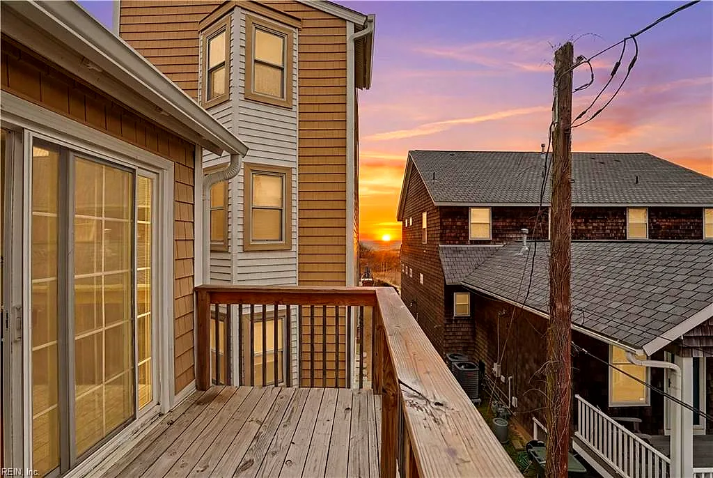 1634 E Ocean View AVE #2E, NORFOLK VA 23503