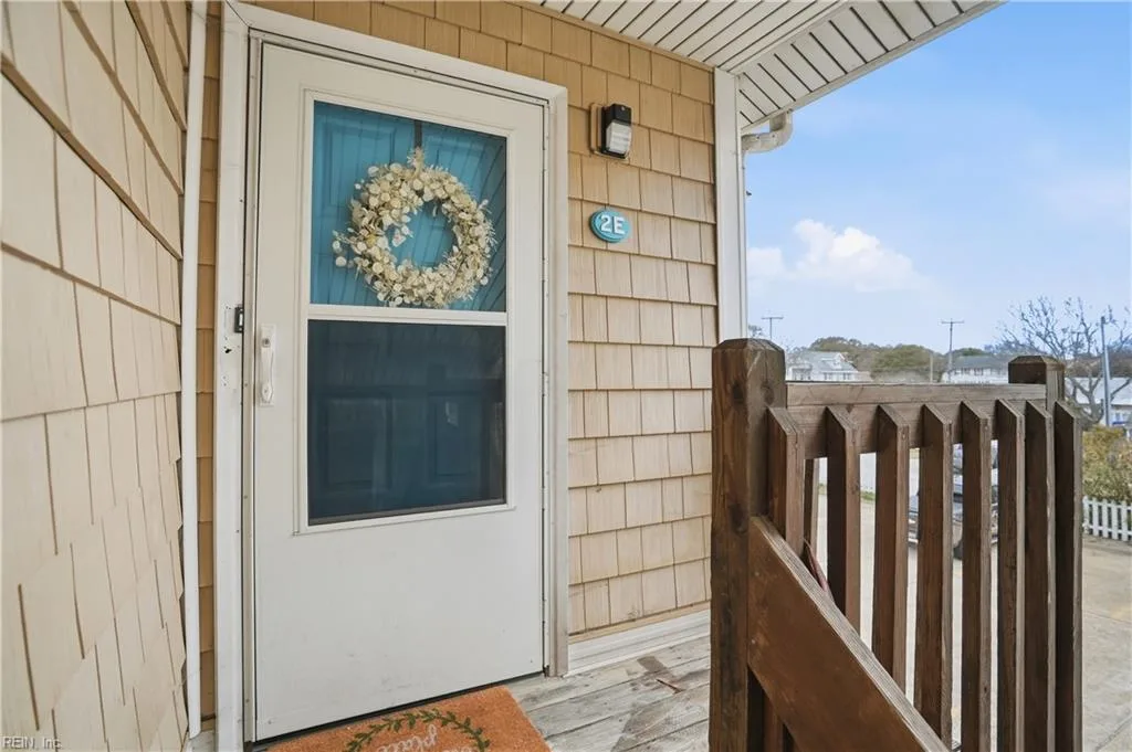 1634 E Ocean View 2E AVE #2E, NORFOLK VA 23503 - Photo 3