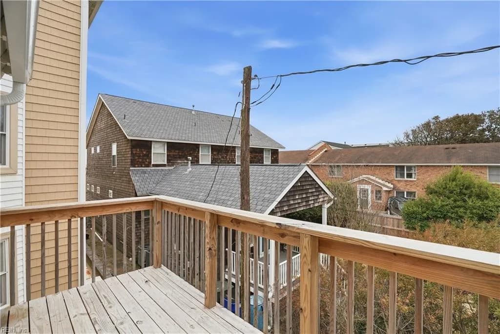 1634 E Ocean View 2E AVE #2E, NORFOLK VA 23503 - Photo 4