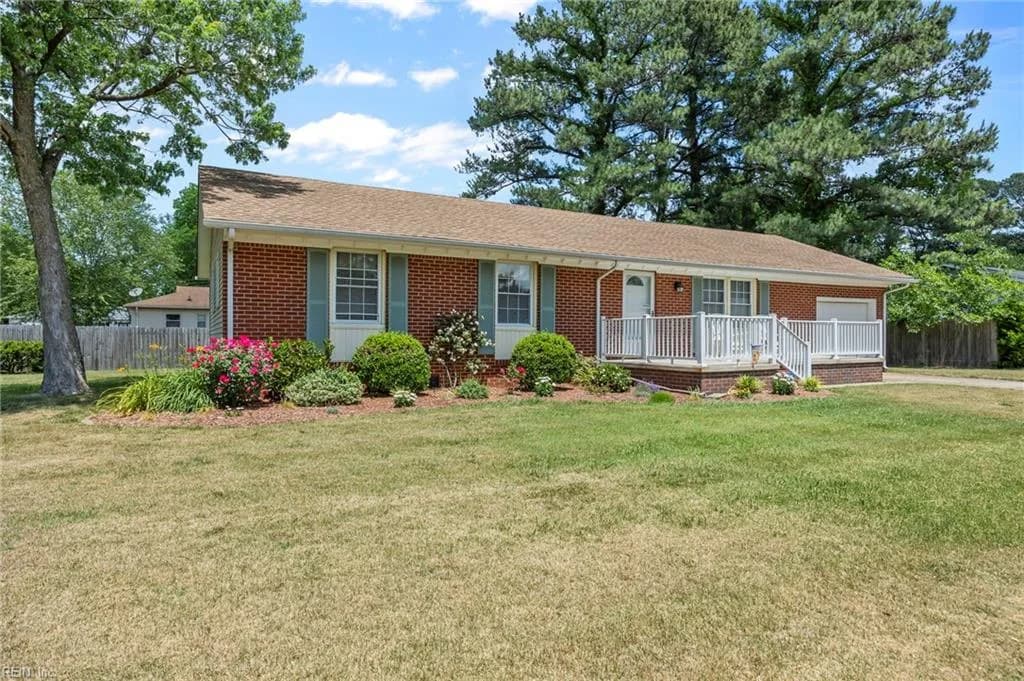 816 Gene CRES, CHESAPEAKE VA 23320 - Photo 3
