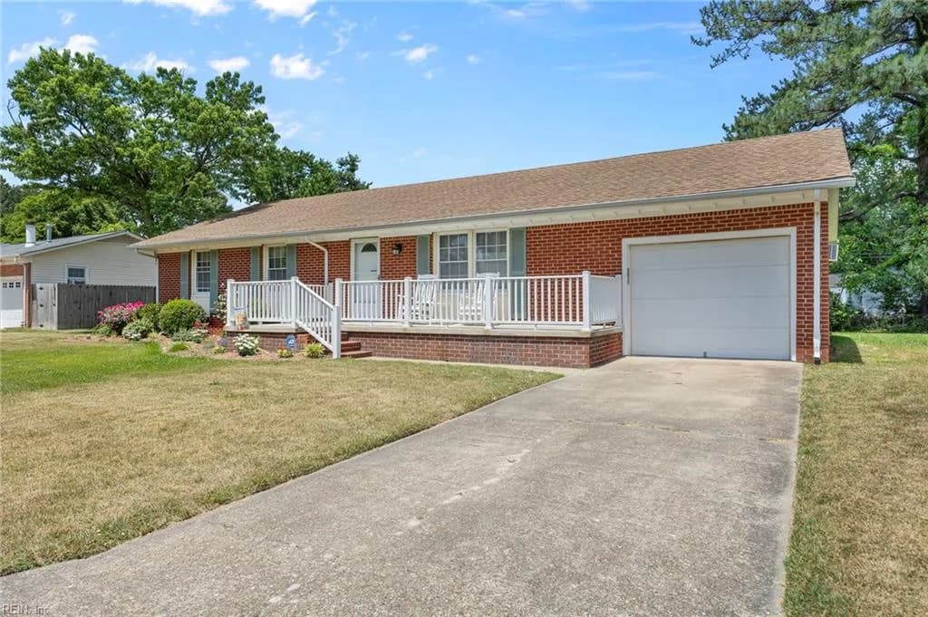 816 Gene CRES, CHESAPEAKE VA 23320 - Photo 4