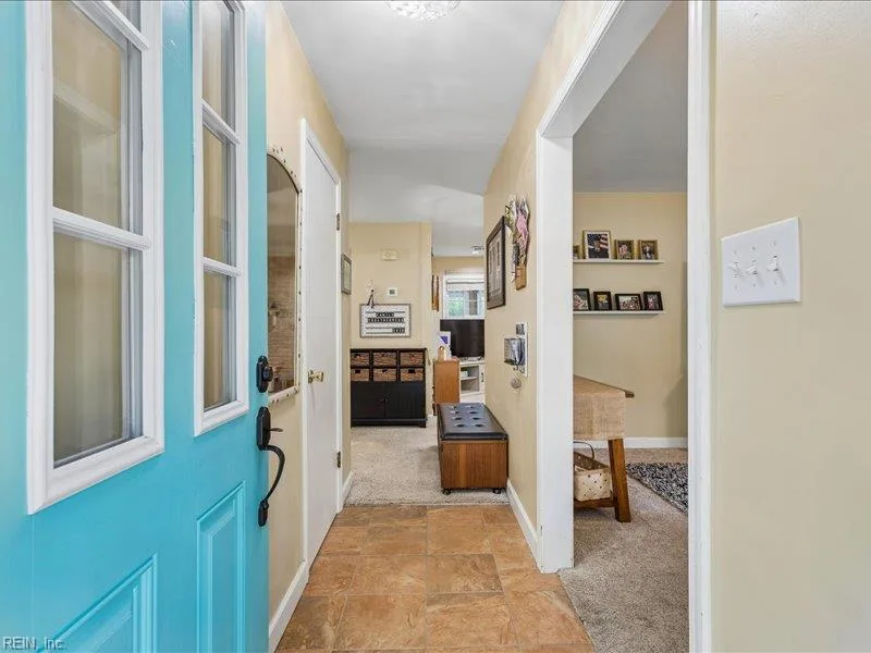 503 Old Dominion RD, YORKTOWN VA 23692 - Photo 5