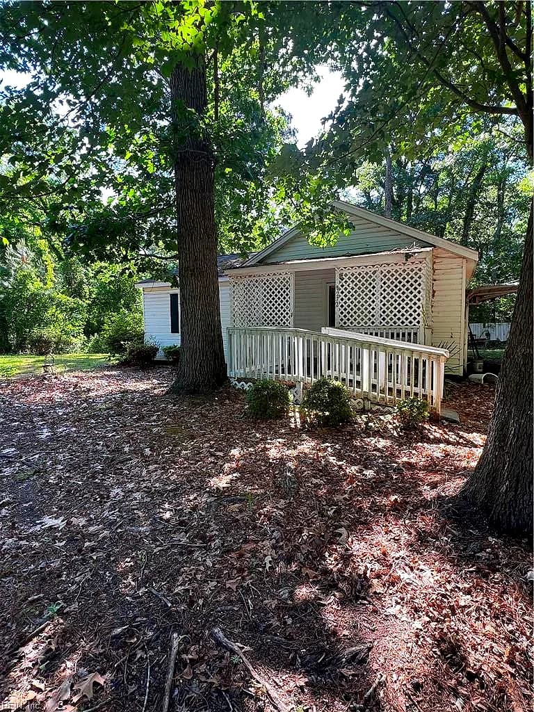 8272 Crittenden RD, SUFFOLK VA 23436 - Main photo