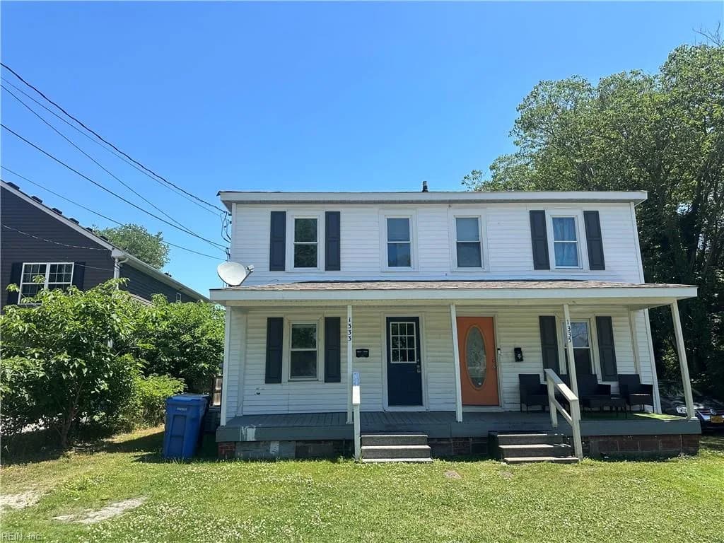 1333 Perry ST, CHESAPEAKE VA 23324 - Photo 2