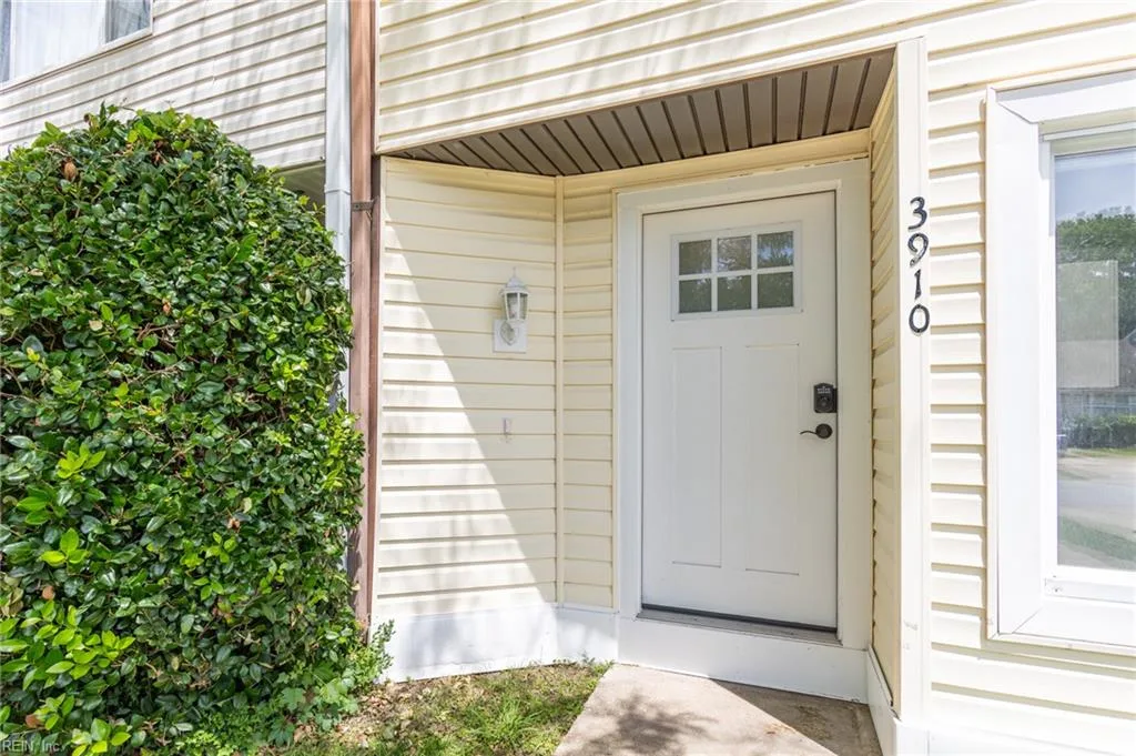 3910 Inverness RD, VIRGINIABEACH VA 23452