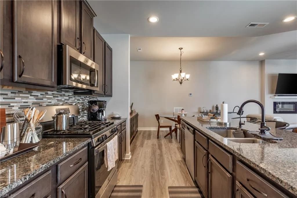 1021 Paragon WAY #D, SUFFOLK VA 23435 - Photo 4