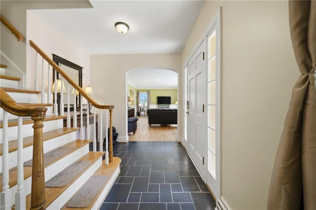 507 Dumville AVE, SUFFOLK VA 23434 - Photo 3