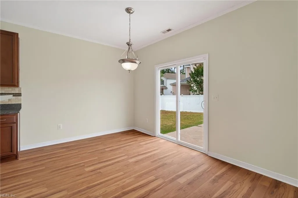 114 Cotswold CT, WILLIAMSBURG VA 23185 - Photo 4