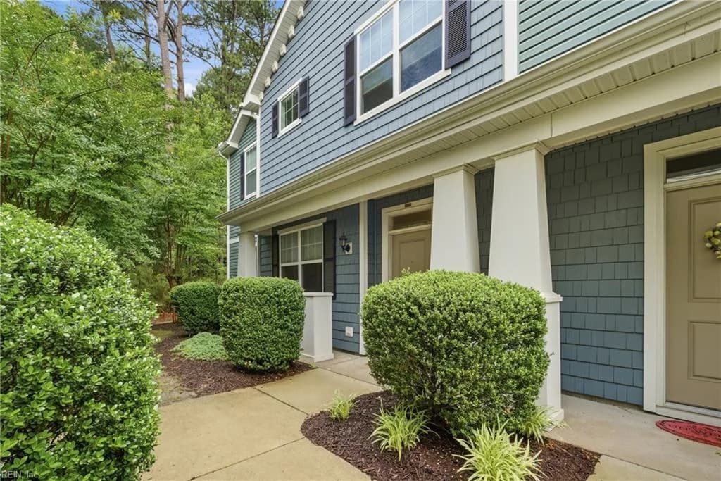 2504 Leytonstone DR, CHESAPEAKE VA 23321 - Main photo