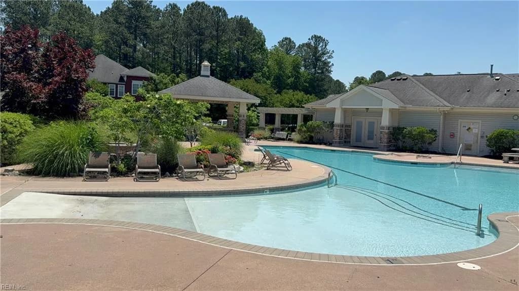 2504 Leytonstone DR, CHESAPEAKE VA 23321 - Photo 5