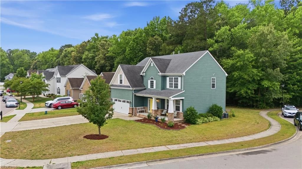 800 Aaron Culbreth CT, CHESAPEAKE VA 23322 - Photo 2