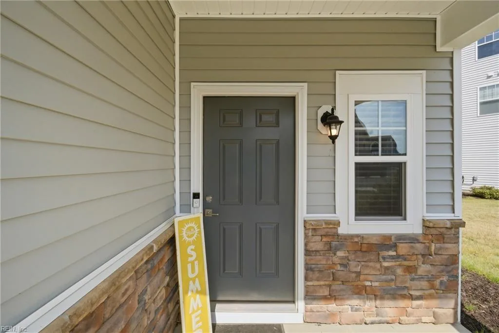 7714 LEEDS CASTLE LN, NEWKENT VA 23124 - Photo 3