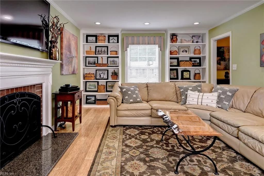 700 Prescott CIR, NEWPORTNEWS VA 23602 - Photo 3