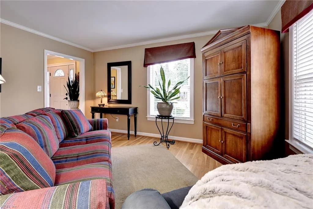 700 Prescott CIR, NEWPORTNEWS VA 23602 - Photo 5