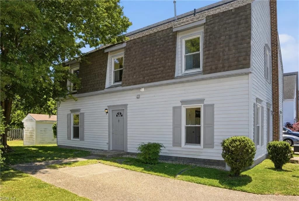 294 Eaton ST, HAMPTON VA 23669 - Photo 3