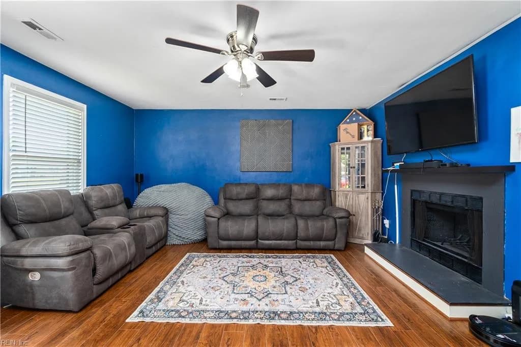 1737 Sparrow RD, CHESAPEAKE VA 23320 - Photo 3