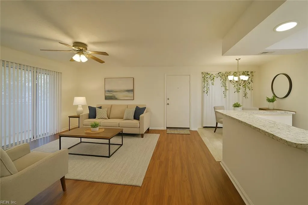 3 Davenport CT, HAMPTON VA 23666 - Photo 2
