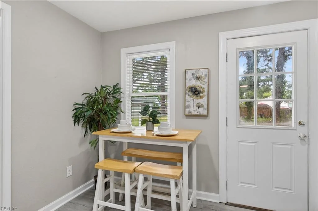 3802 Greenwood DR, PORTSMOUTH VA 23701 - Photo 5
