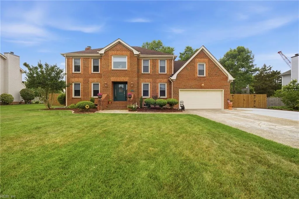 2109 Walpole ST, Virginia Beach — 4 bed Residential, 3,000 sqft