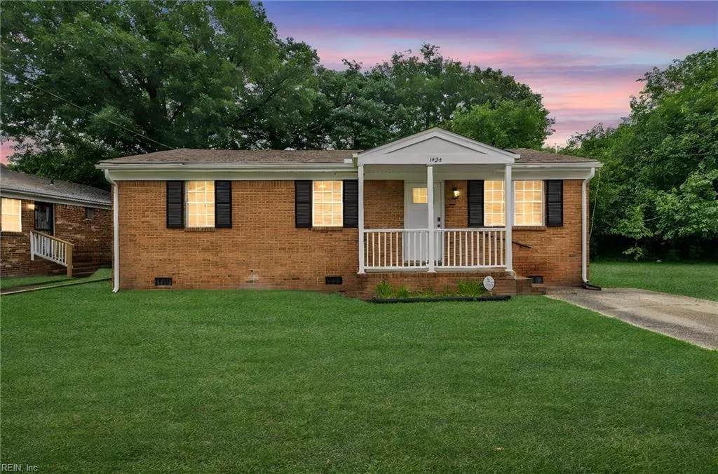 1424 Martin AVE, CHESAPEAKE VA 23324