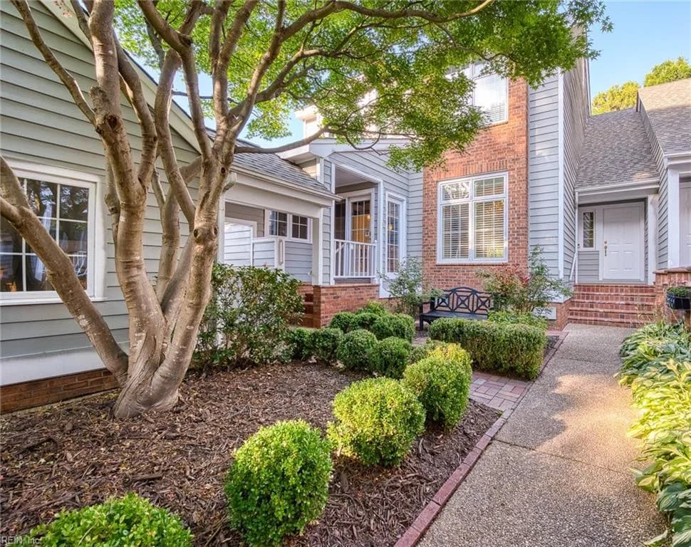 148 The GRN, WILLIAMSBURG VA 23185 - Photo 2