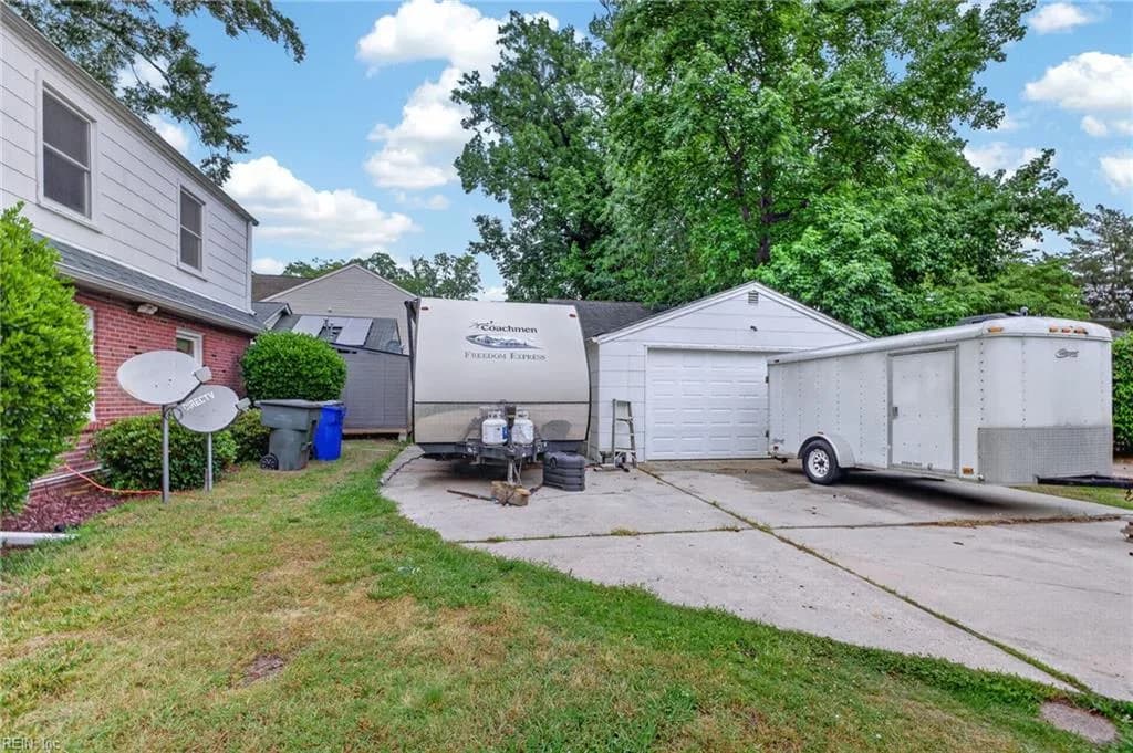1059 Warwick AVE, NORFOLK VA 23503 - Photo 3